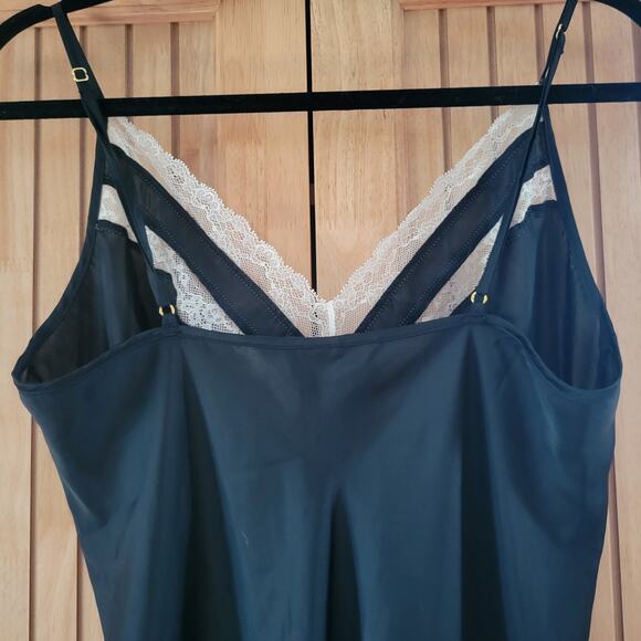 Victoria’s Secret Black Satin Lace Nightgown Slip Size L Sheer Adjustable Straps - Picture 6 of 14